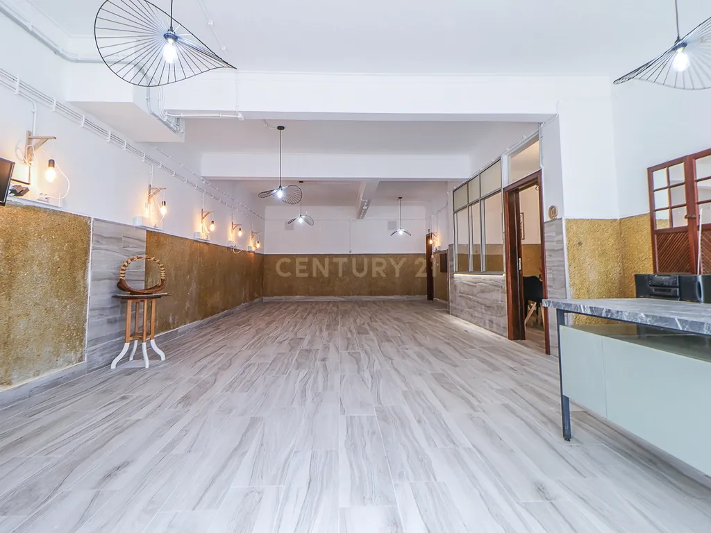 Loja na Torre da Marinha - Image 3