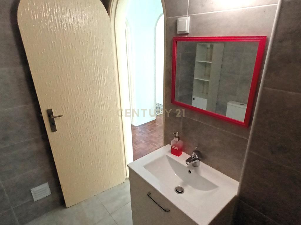 Apartamento de 3 assoalhadas em Oeiras para arrendamento - Image 5
