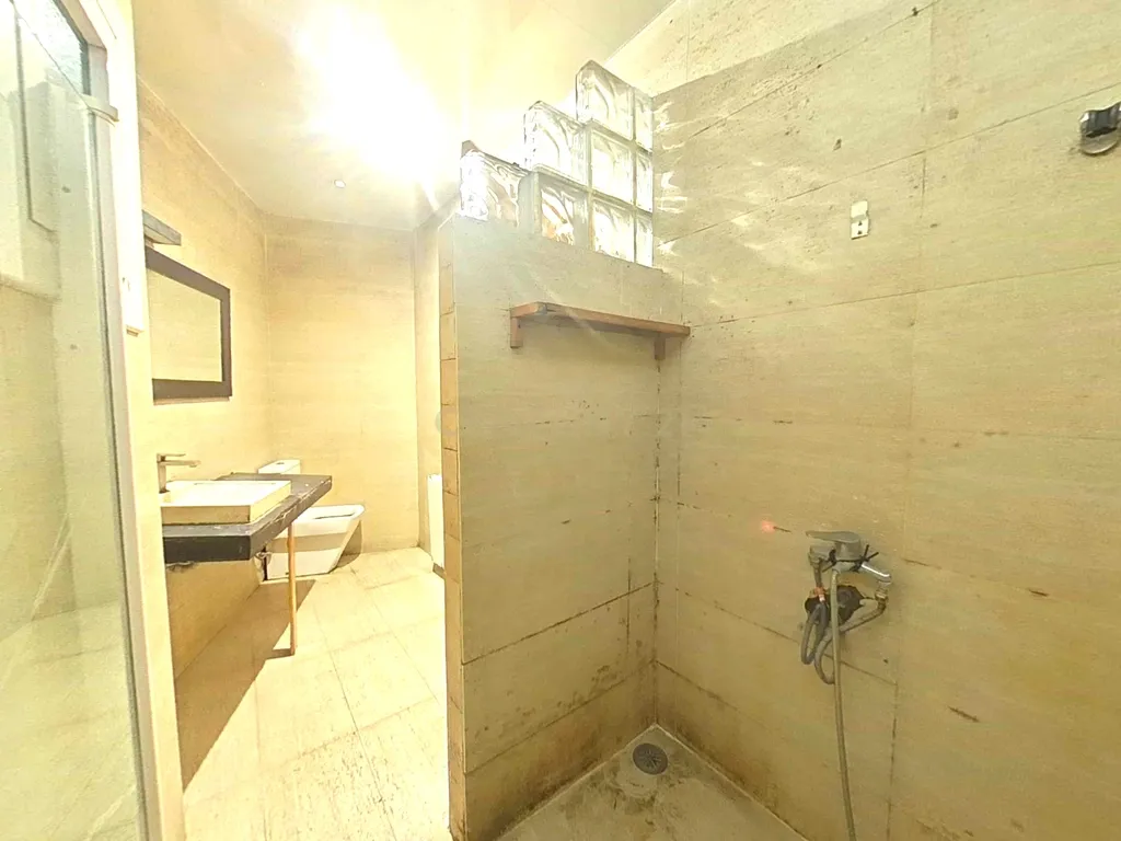 Apartamento em Sabadell, Barcelona - Oportunidade de Recuperação - Image 41