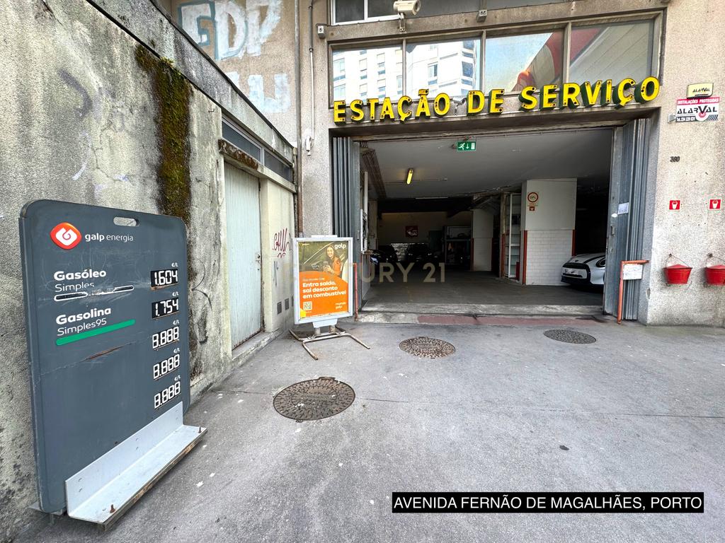 Oportunidade de investimento: 3 postos de combustível + Parque com 108 lugares de estacionamento em Vila Nova de Gaia e Porto - Image 36
