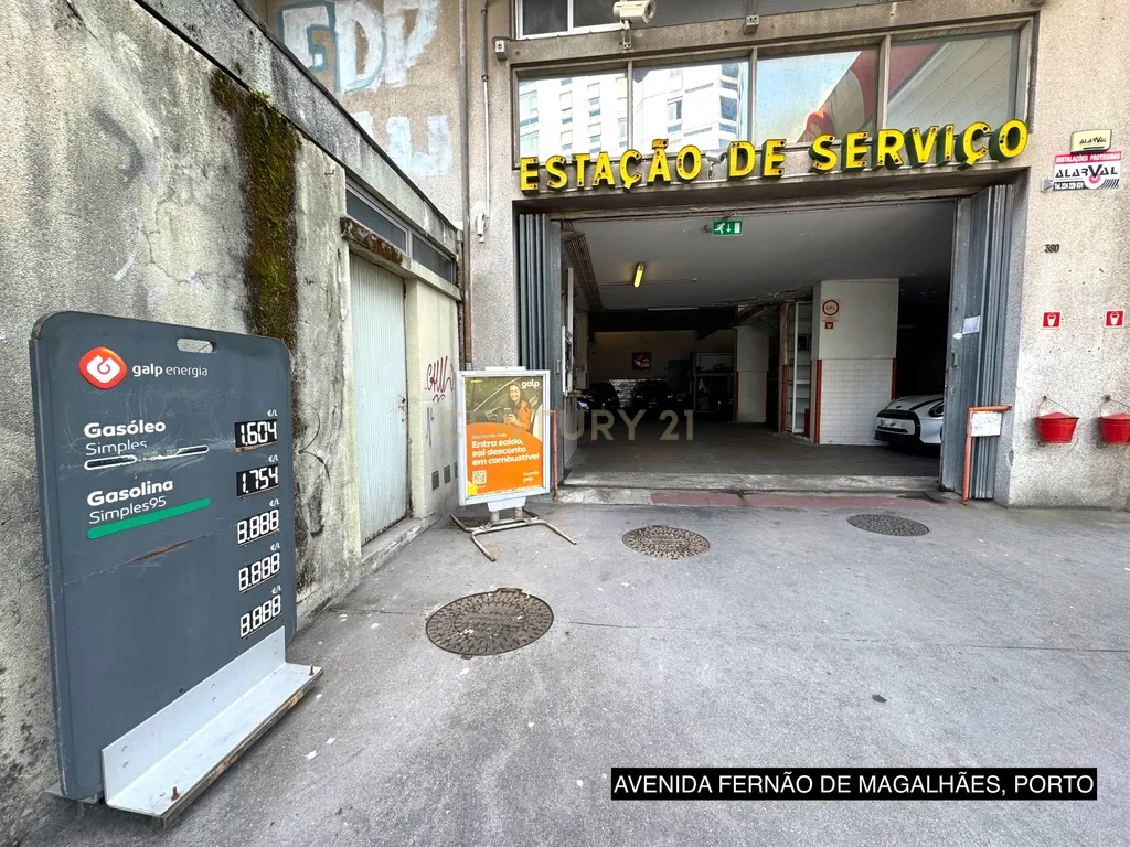 Oportunidade de investimento: 3 postos de combustível + Parque com 108 lugares de estacionamento em Vila Nova de Gaia e Porto - Image 36