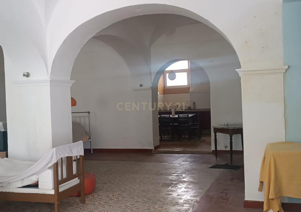 Prédio - no coração da vila raiana de Campo Maior! - Image 6
