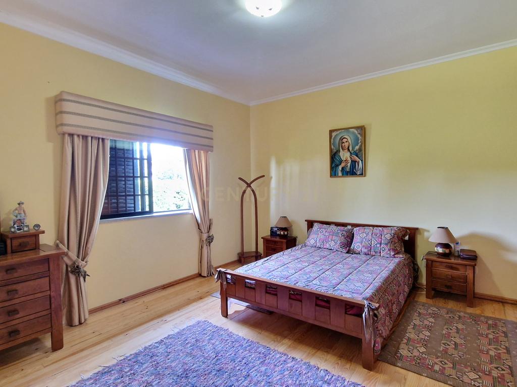 Moradia térrea com piscina e jardim próxima da cidade de Viseu - Image 7