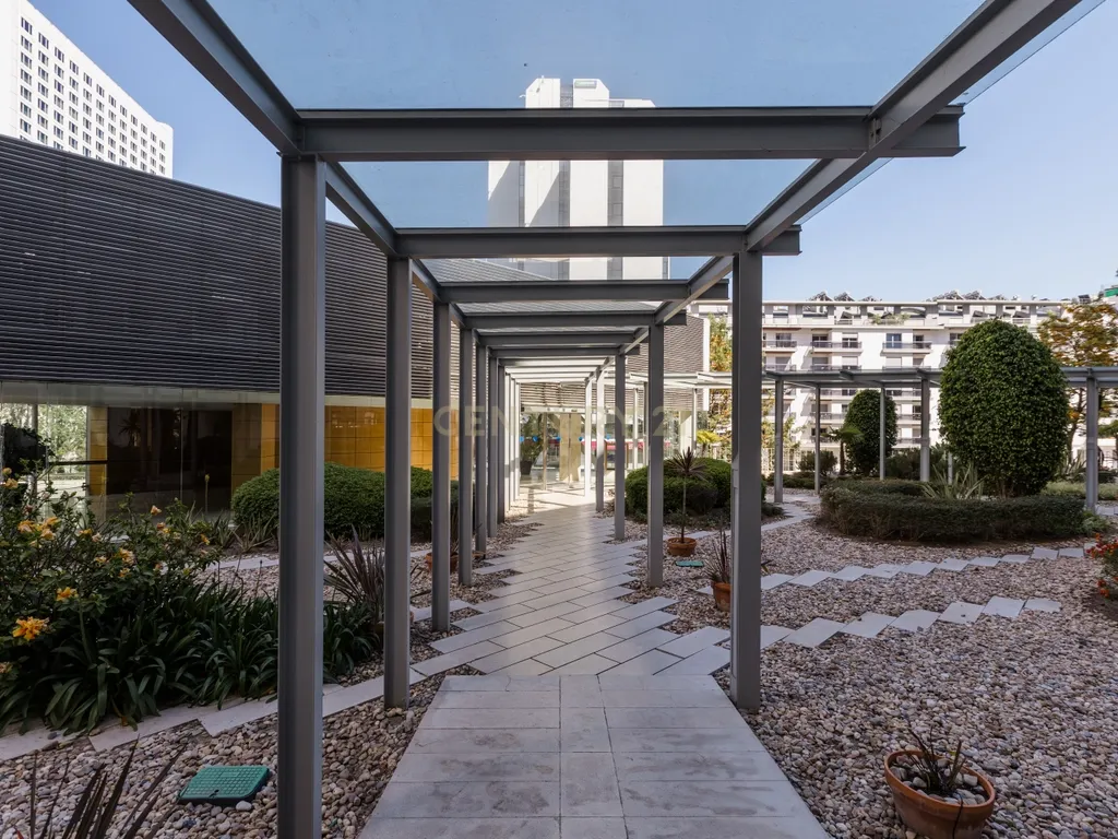 Penthouse com Vista Panorâmica sobre Lisboa e Monsanto | Campolide - Image 22