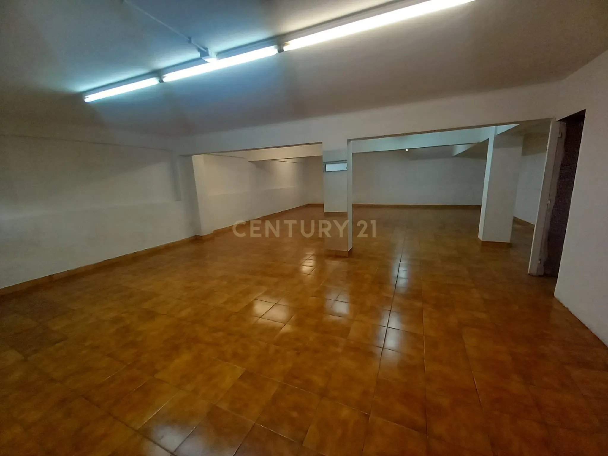 Fotografia 8 de Espaço comercial em Castelo Branco - Oportunidade Única!