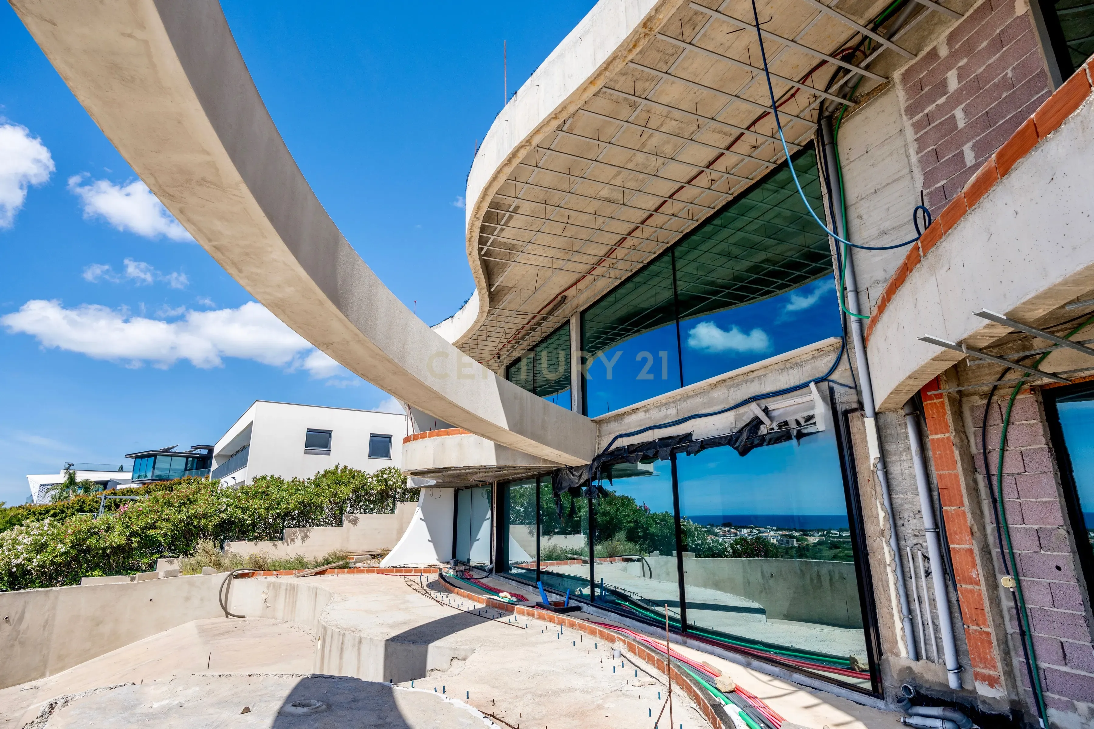 Fotografia 5 de Vivenda T4 única, em construção com vista mar | Cerro da Águia