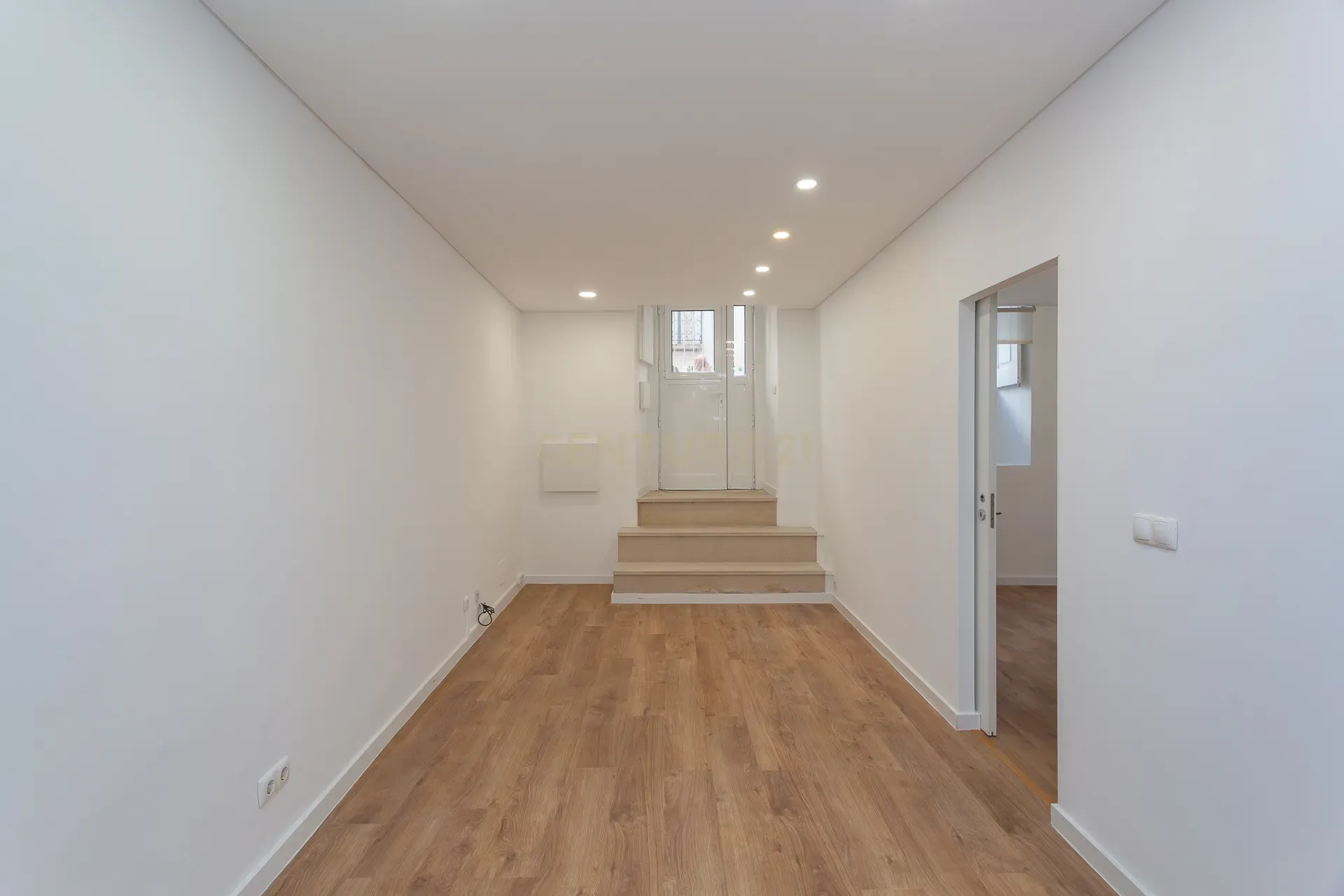 🏡 Apartamento T1+1 na Bica – Viva no coração histórico de Lisboa - Image 5