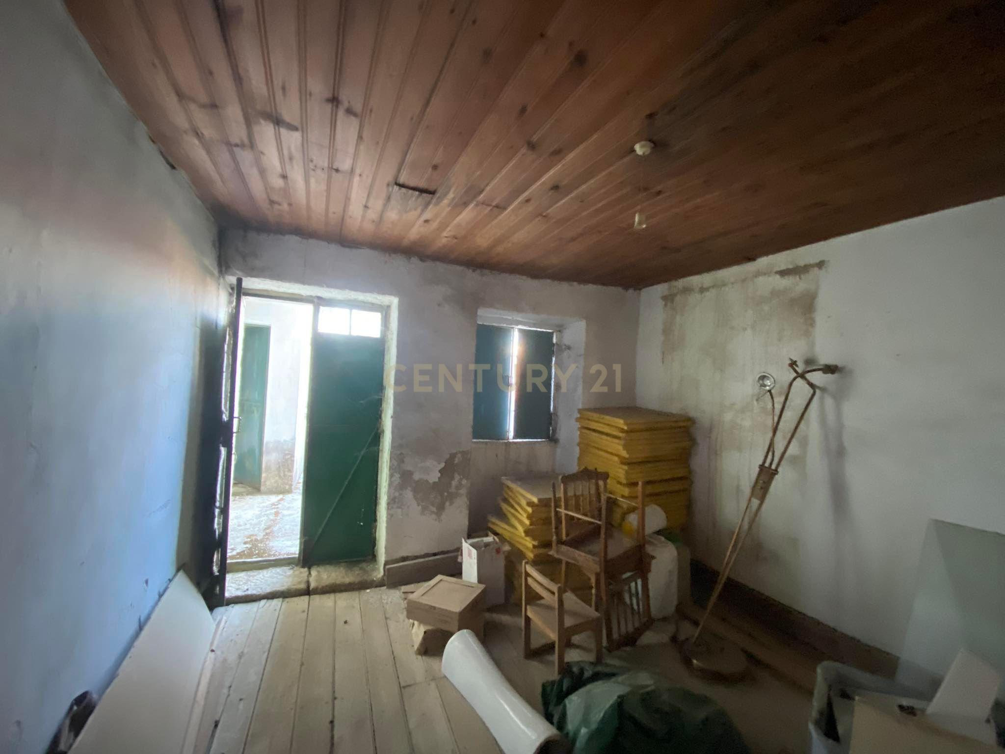 Moradia T2 na Soalheira, Fundão - Image 9