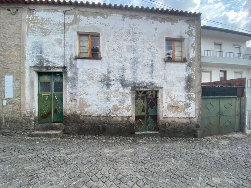 Moradia T2 na Soalheira, Fundão - Image 1