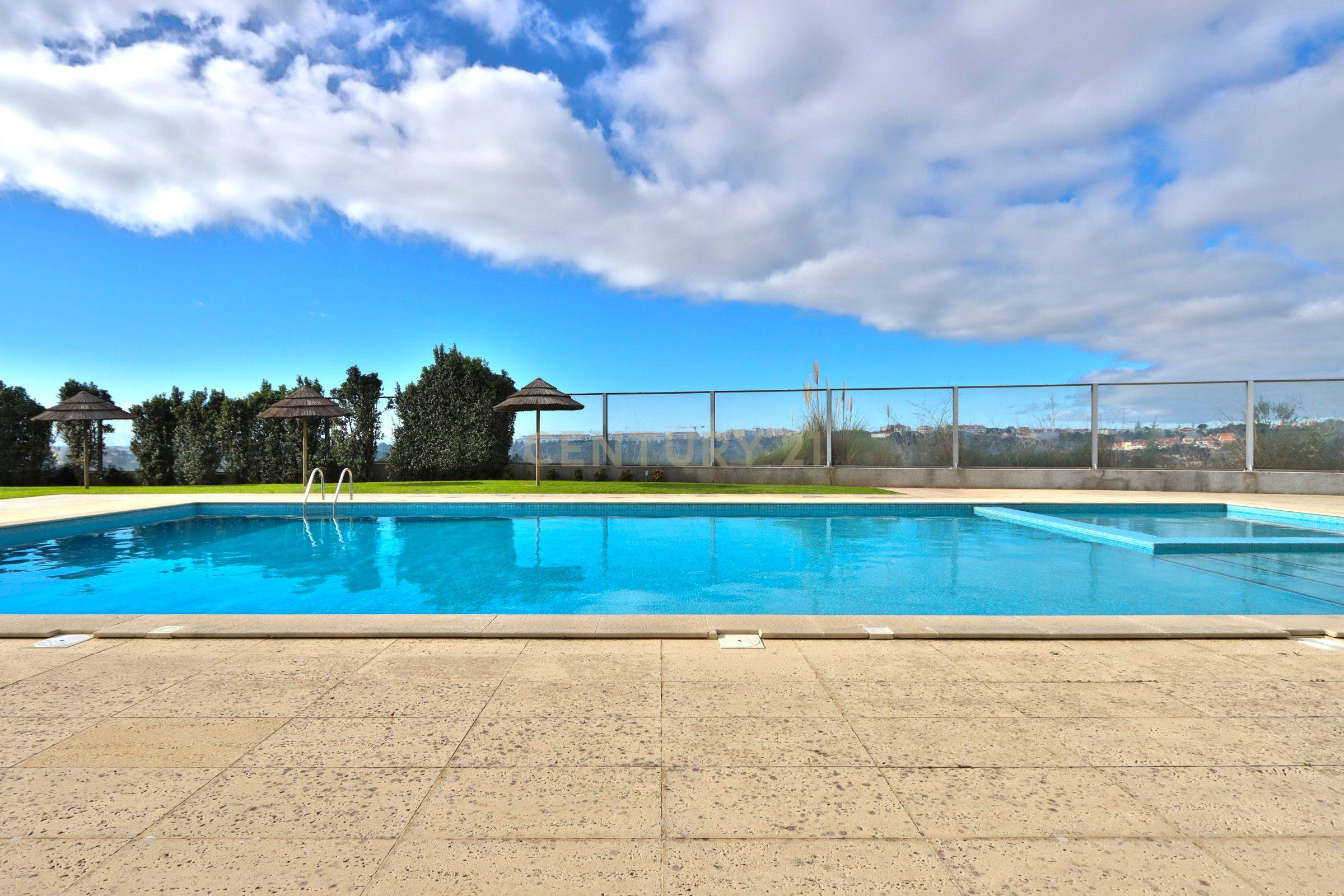Fabuloso T4 em Condomínio Privado com Piscina em Oeiras, vista de mar. - Image 35