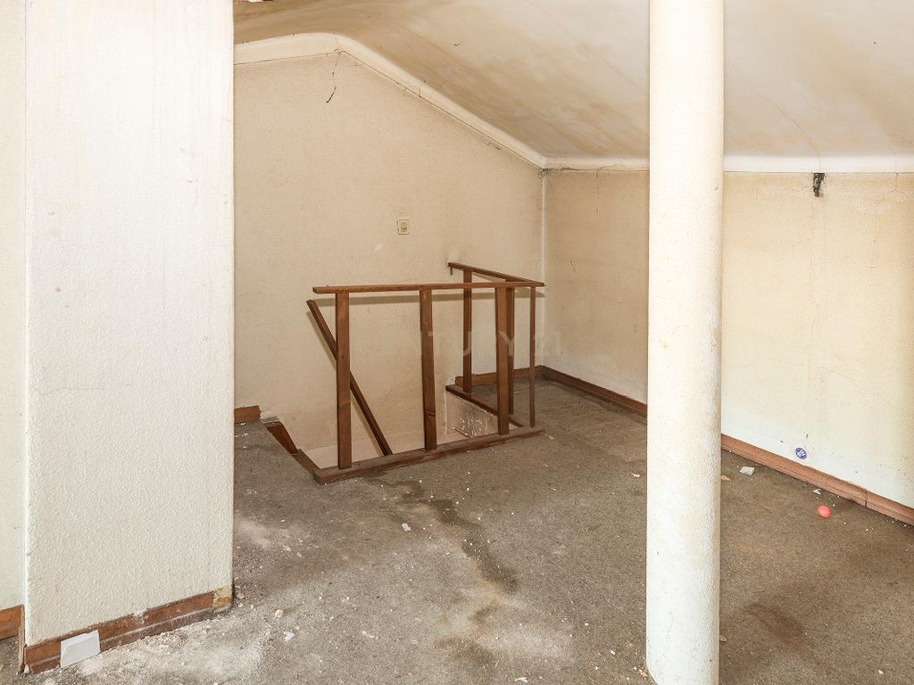 Apartamento T6 | Último Andar | 226m² | Quinta das Palmeiras, Oeiras - Image 27