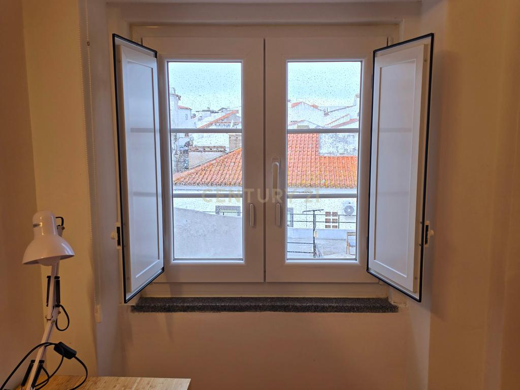 Moradia T6 Duplex no Centro Histórico de Évora – Ideal para Alojamento Local ou Arrendamento Estudantil - Image 33