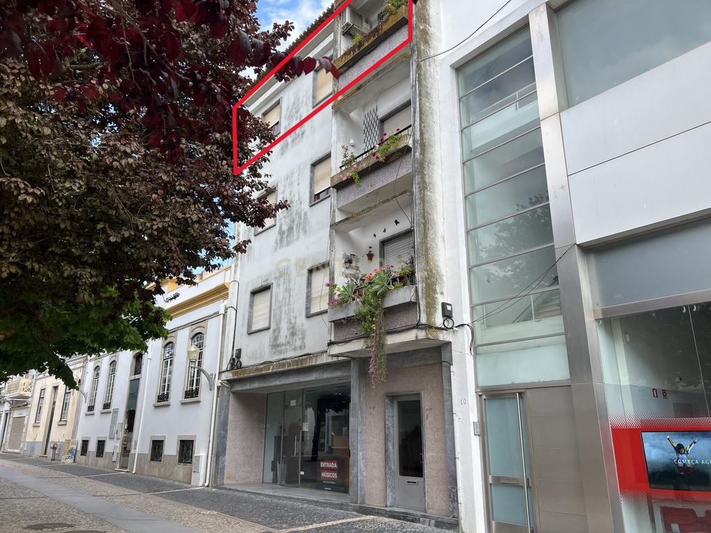 Apartamento T2 , Centro de Beja, 74 m2, duas varandas  - Image 2