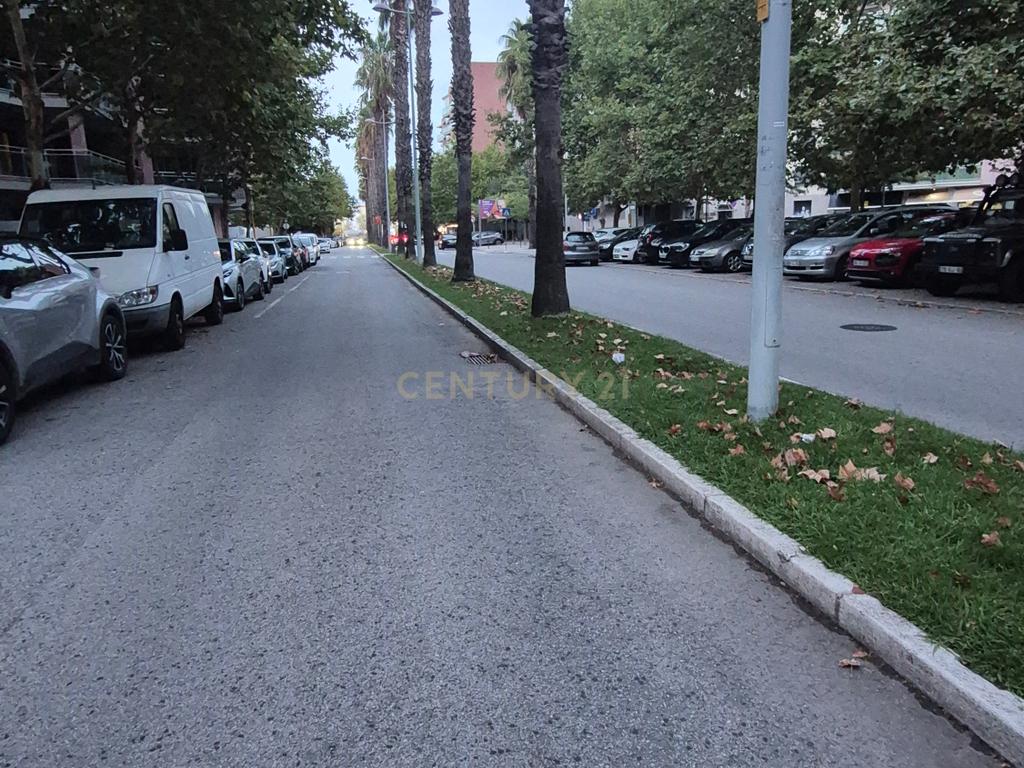 Exclusivo T2 na Urbanização Malvarosa – O Equilíbrio Perfeito entre Modernidade e Conforto em Alverca do Ribatejo! - Image 2