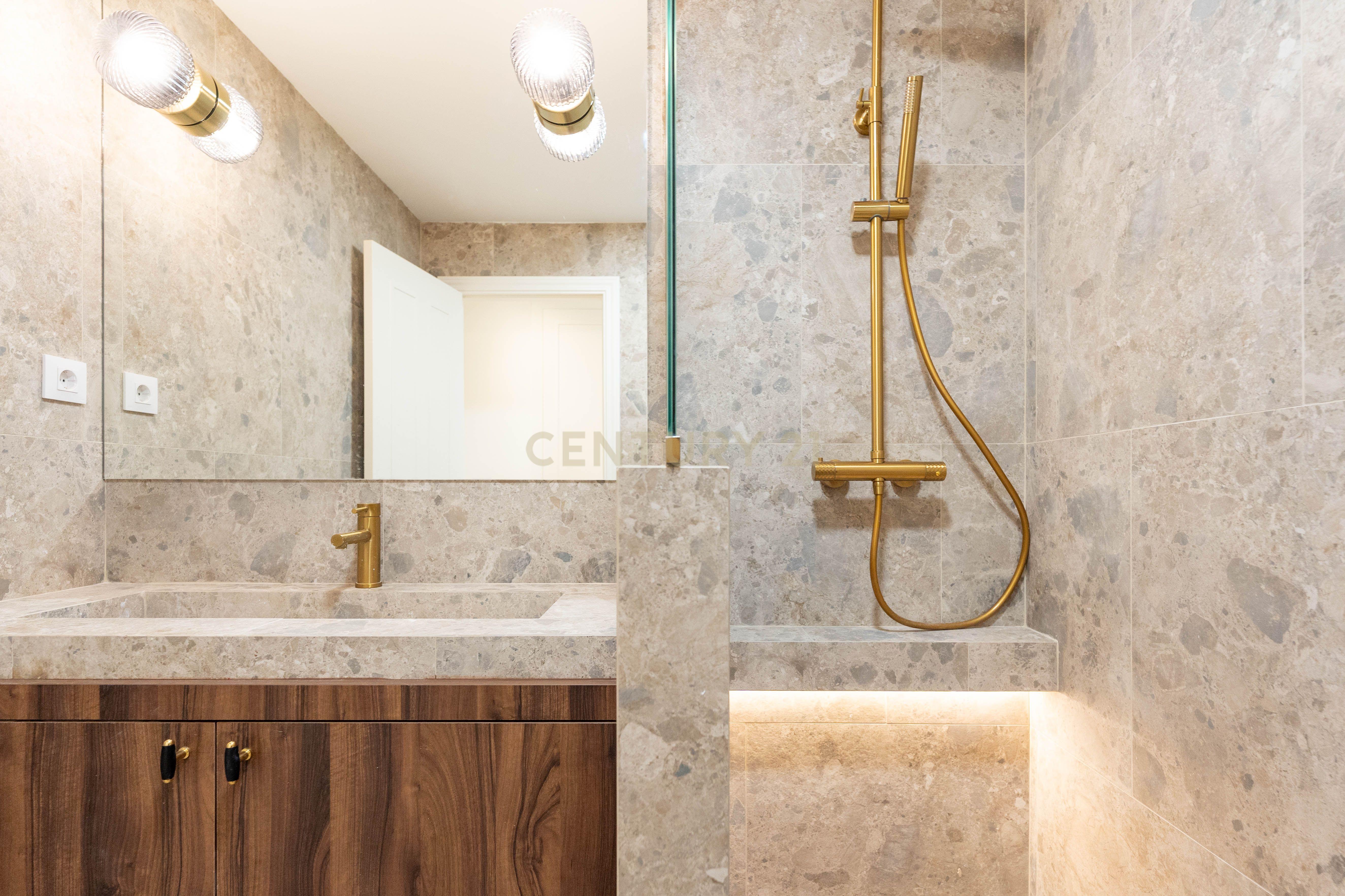 APARTAMENTO LUMINOSO Bº DE SALAMANCA - Image 22