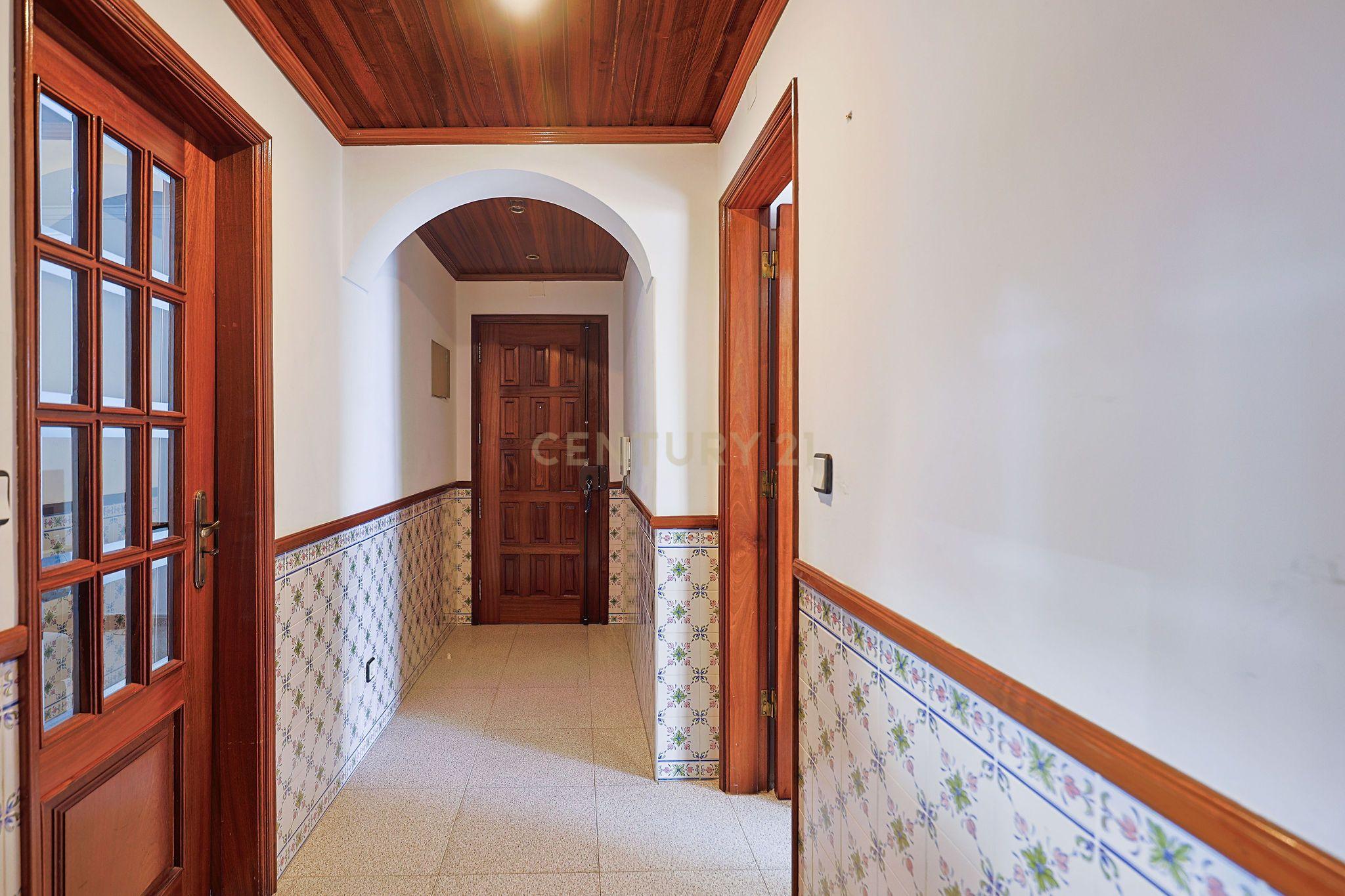 Fotografia 10 de Excelente Apartamento na Amora com Garagem