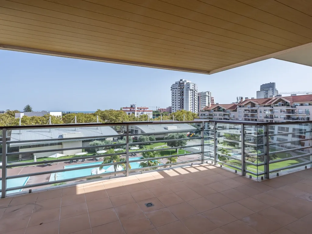 Exclusividade e qualidade de vida no coração de Cascais - Image 7