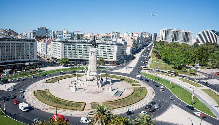 Loja/Armazém com 3 Entradas Independentes – Lisboa | 180 m² | Potencial de Conversão em Habitação - Image 7