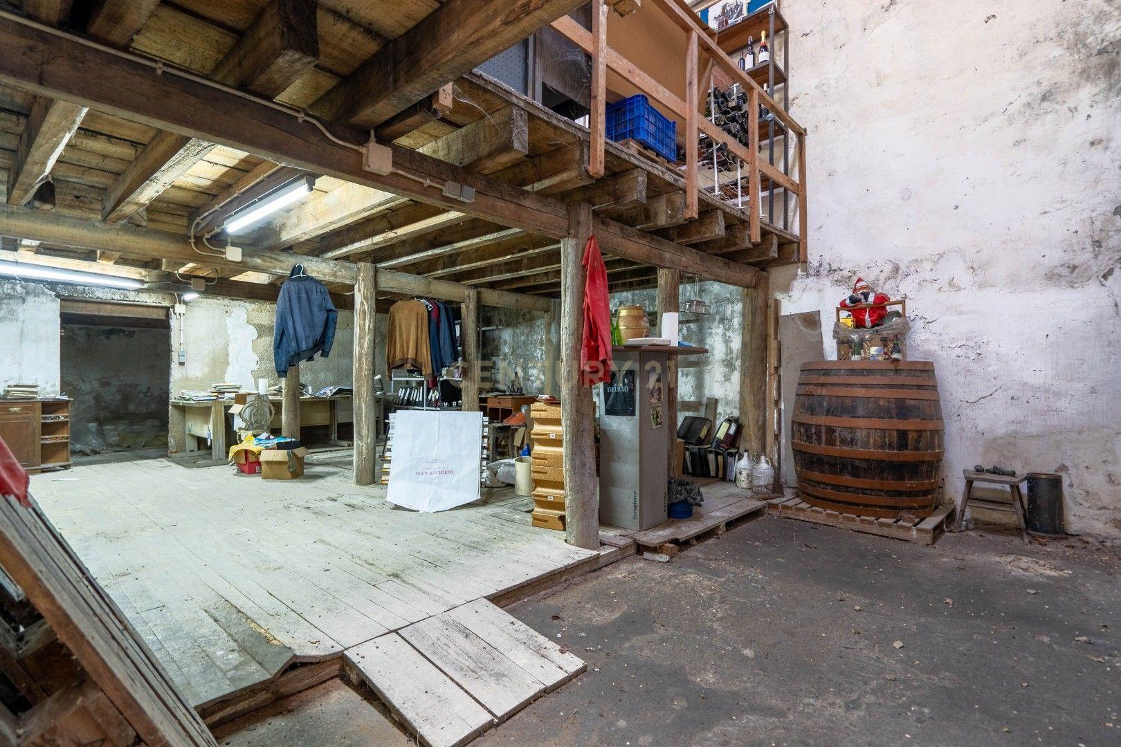 Fotografia 9 de Armazém para Recuperação em Lousã, Coimbra - 110m²