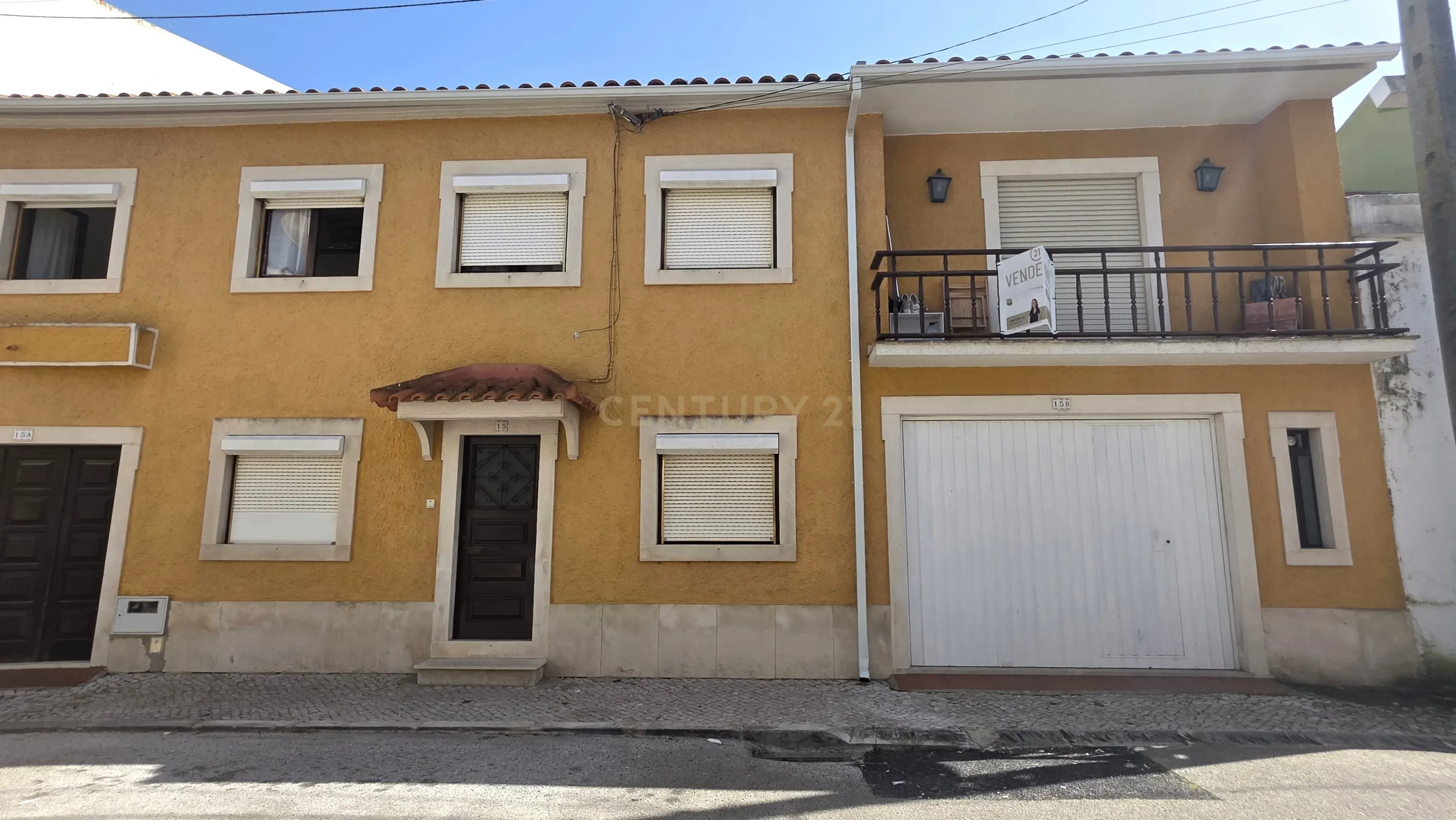 Moradia T5 - Torres Vedras (Dois Portos e Runa) - Image 1