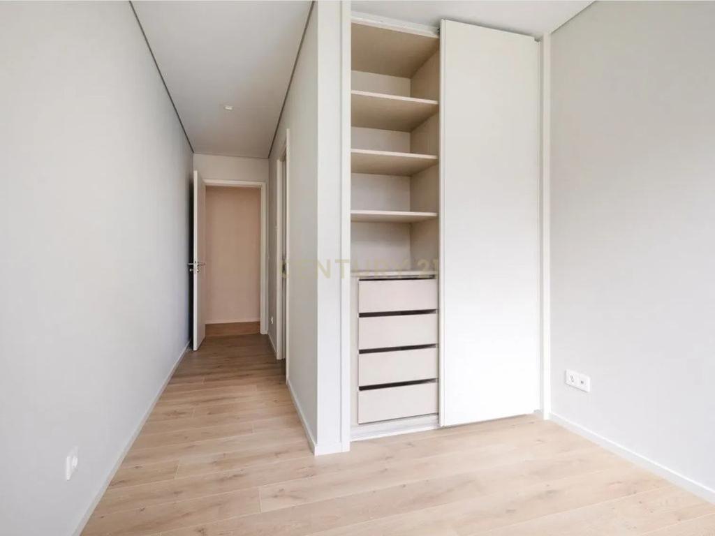 Apartamento Novo em Algés, Oeiras com Vista para a Cidade - Image 27