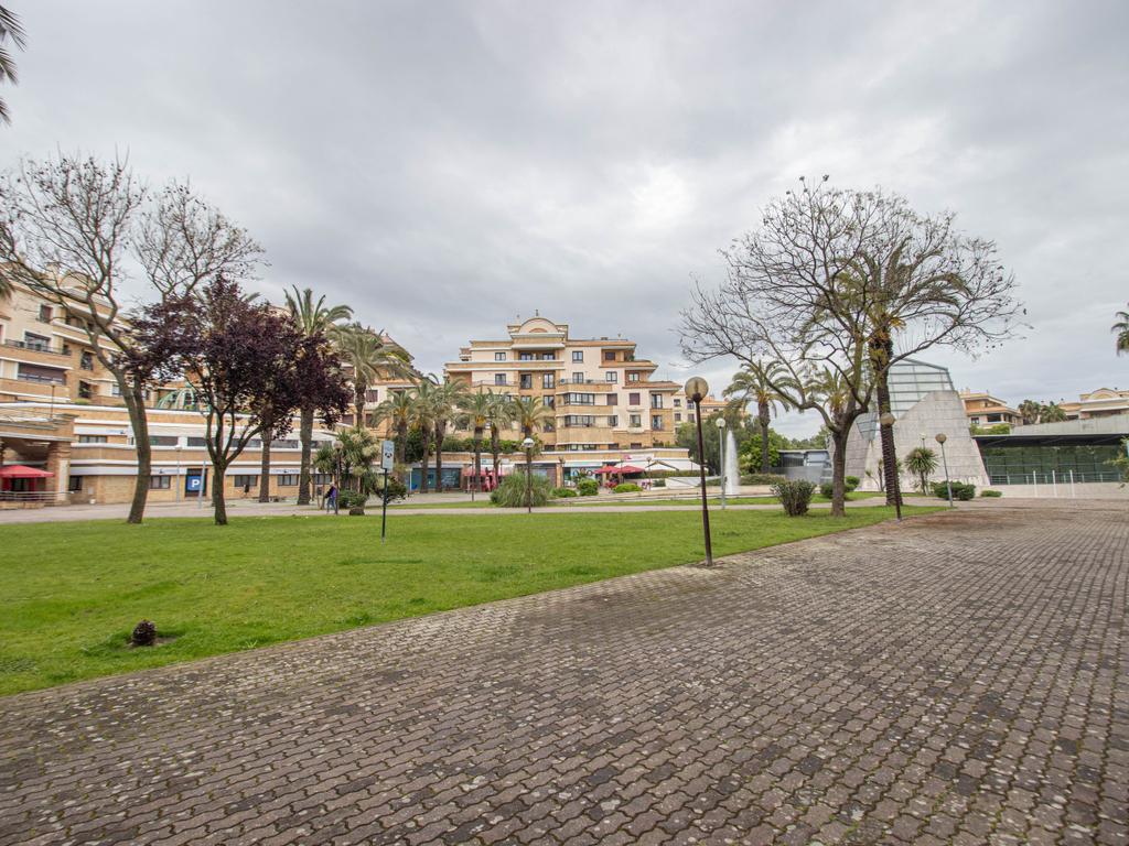 Apartamento T4 no Real Forte c/ 2 Box - Image 30