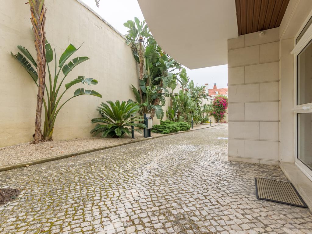 Apartamento T3 em Carnaxide – Arrendamento em Condomínio Privado - Image 9