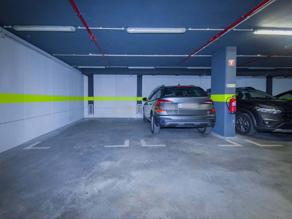 Apartamento T2 de Charme para Arrendamento na Avenida da Liberdade - Image 32