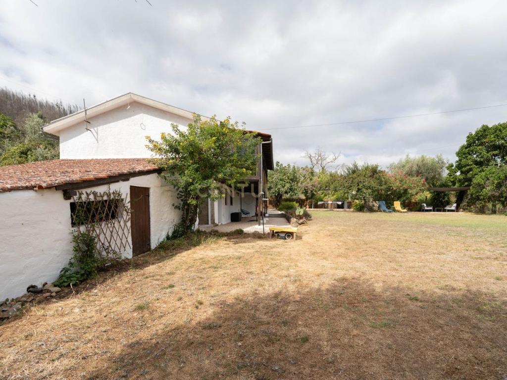 Incrível Moradia T4, piscina de água salgada, ar condicionado, energia solar, amplo terreno e vistas fabulosas! - Image 4