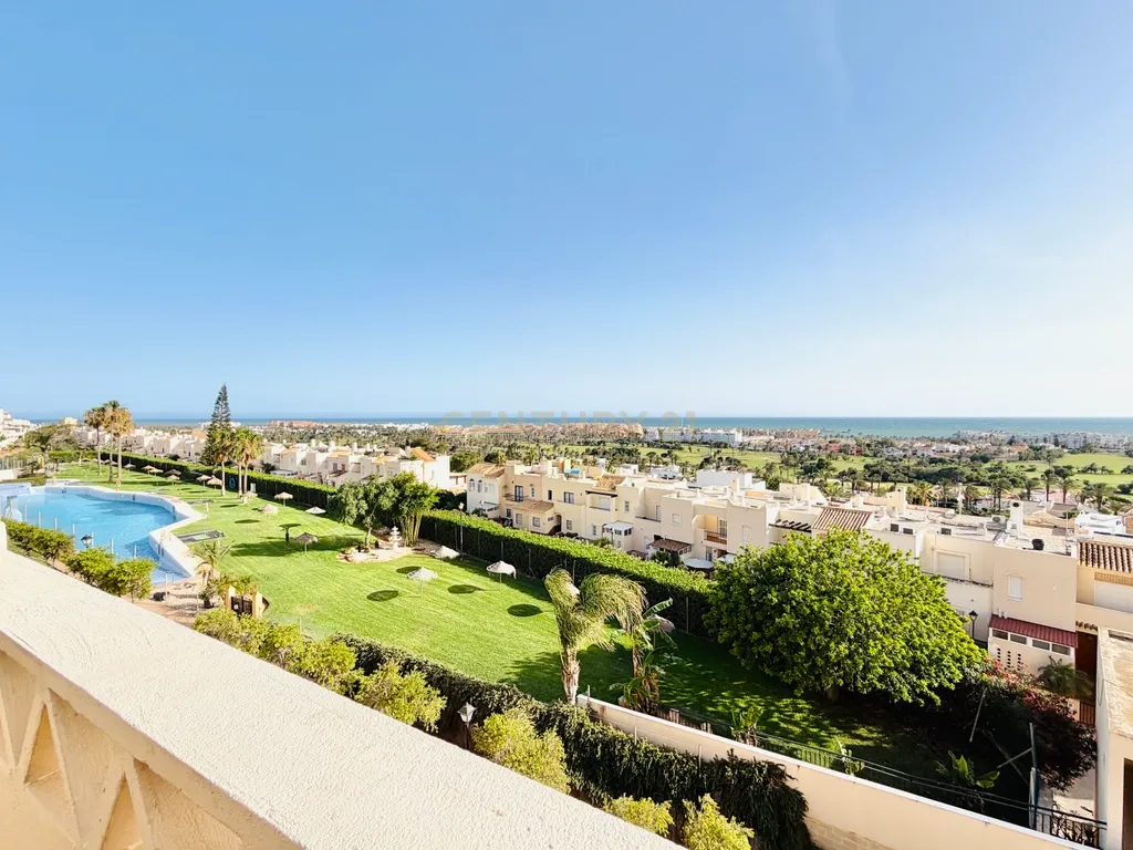 2 quartos | 2 casas de banho | Terraço com vistas para o mar, o golfe e os pores do sol - Image 24