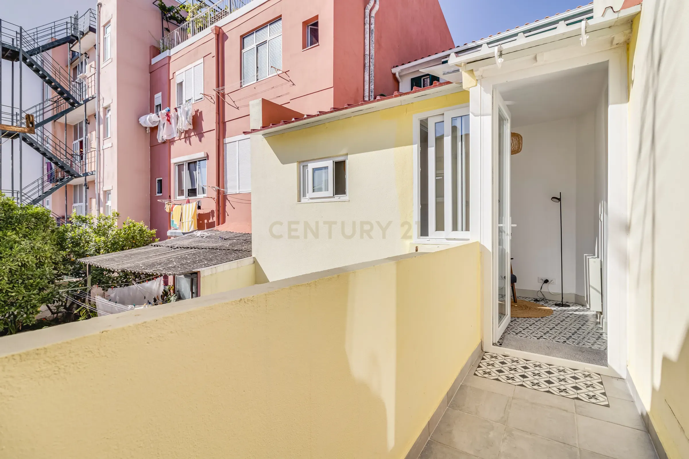 Apartamento T2 em São Vicente - Image 27