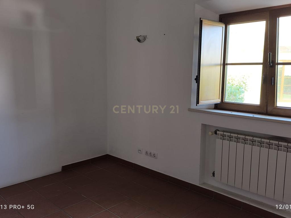Moradia T2, em banda com terraço e jardim - Image 19
