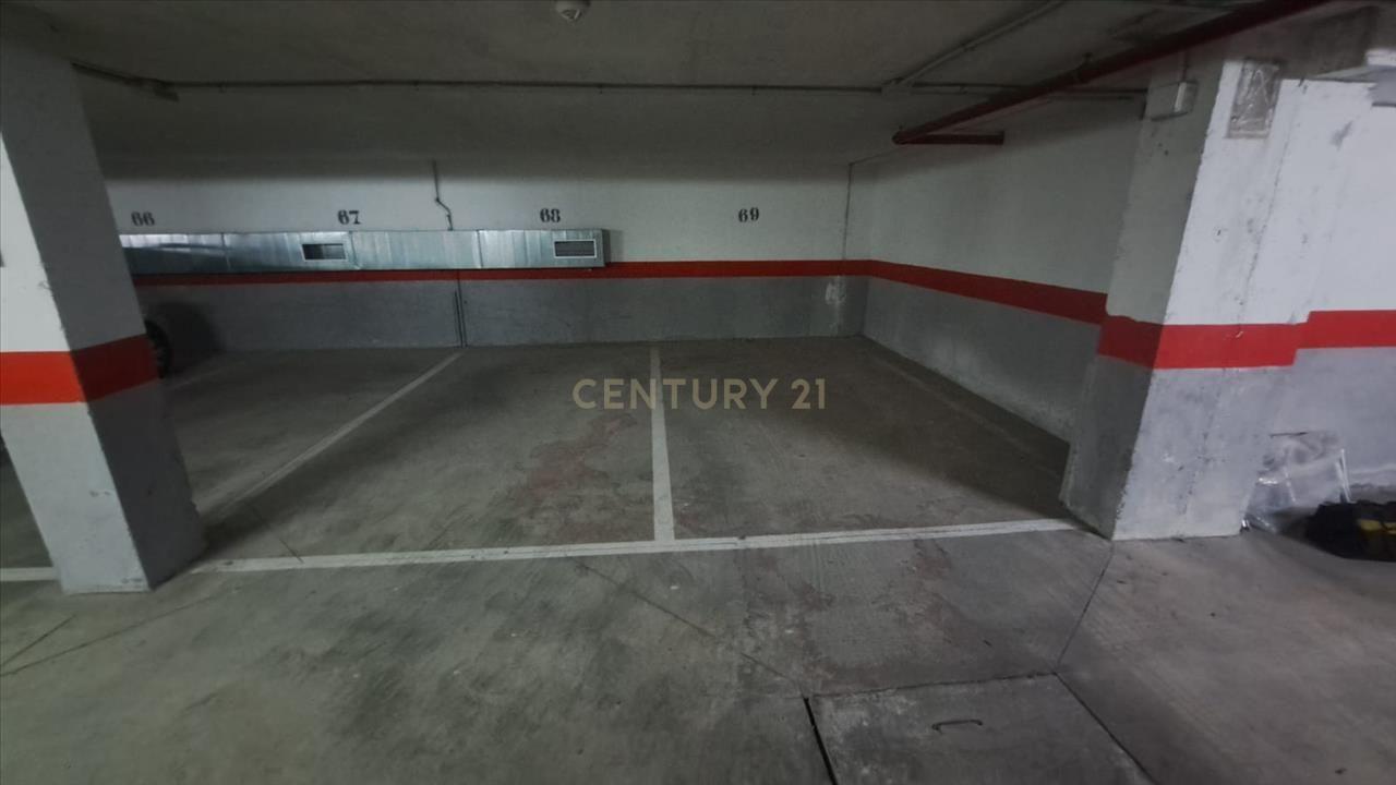 Garagem - Image 1