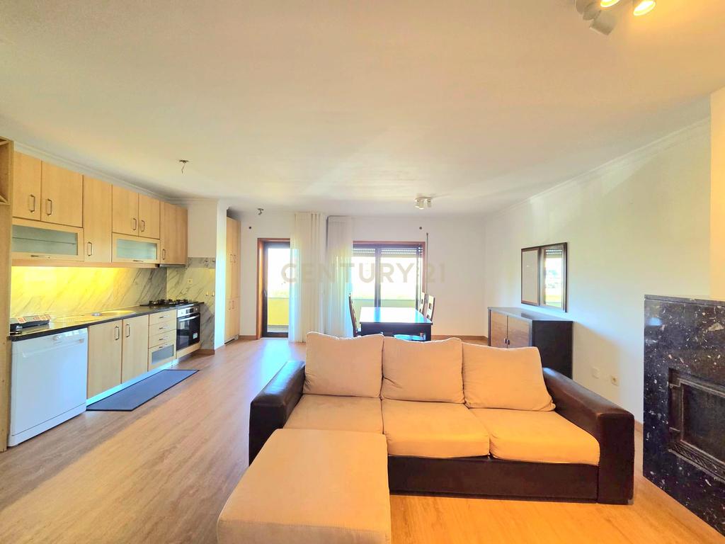 Apartamento T2 em Vila do Conde - Oportunidade Única - Image 2