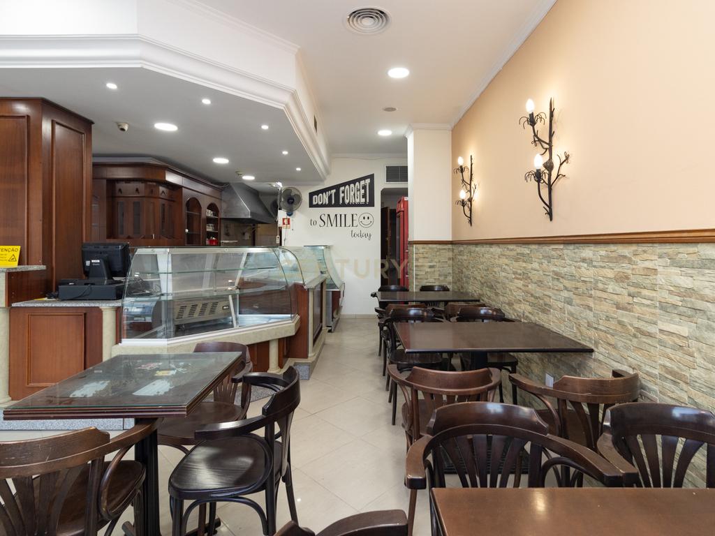 Pastelaria/Snack-bar/ Restaurante Casal do Marco - Image 11