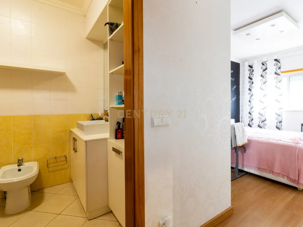 Apartamento T3 Espaçoso com elevador em Pataias, Alcobaça com Vista para o Campo - Image 25
