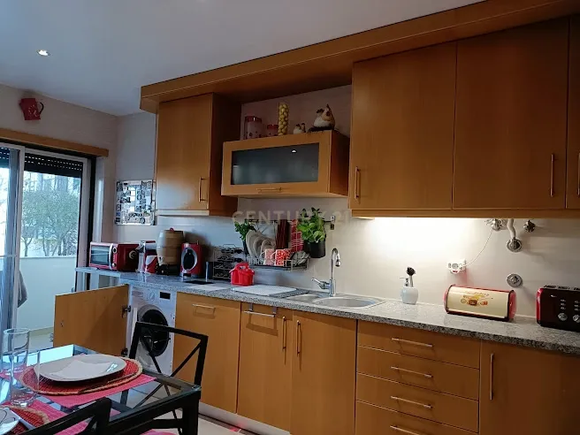 Apartamento T3 Samora Correia - Image 10