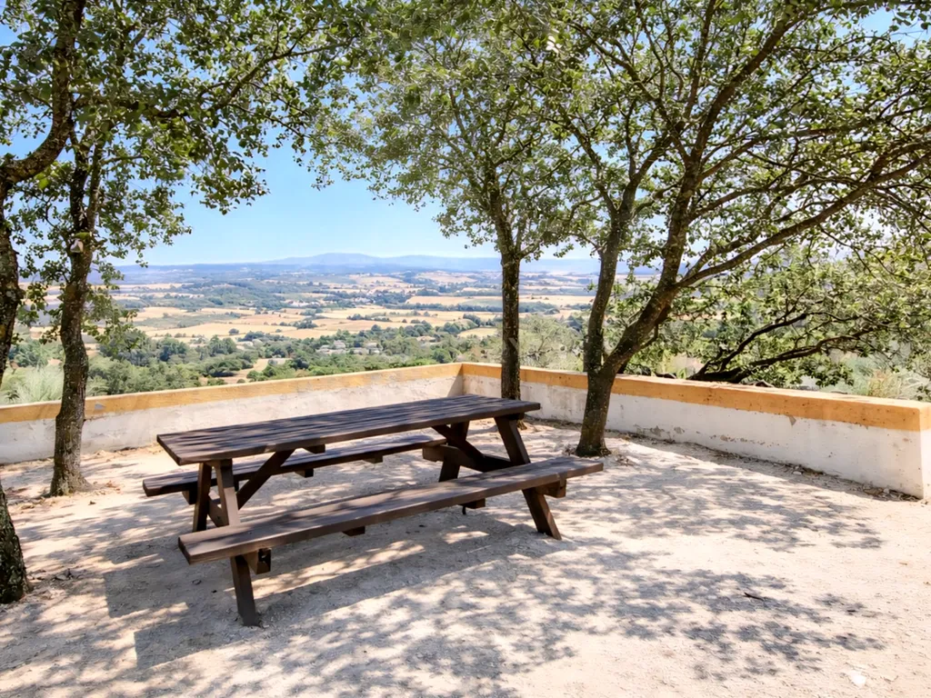 Quinta com vistas panorâmicas em Ronda, piscina privada, olival em produção e casa andaluza · Ideal para investimento em turismo rural - Image 6
