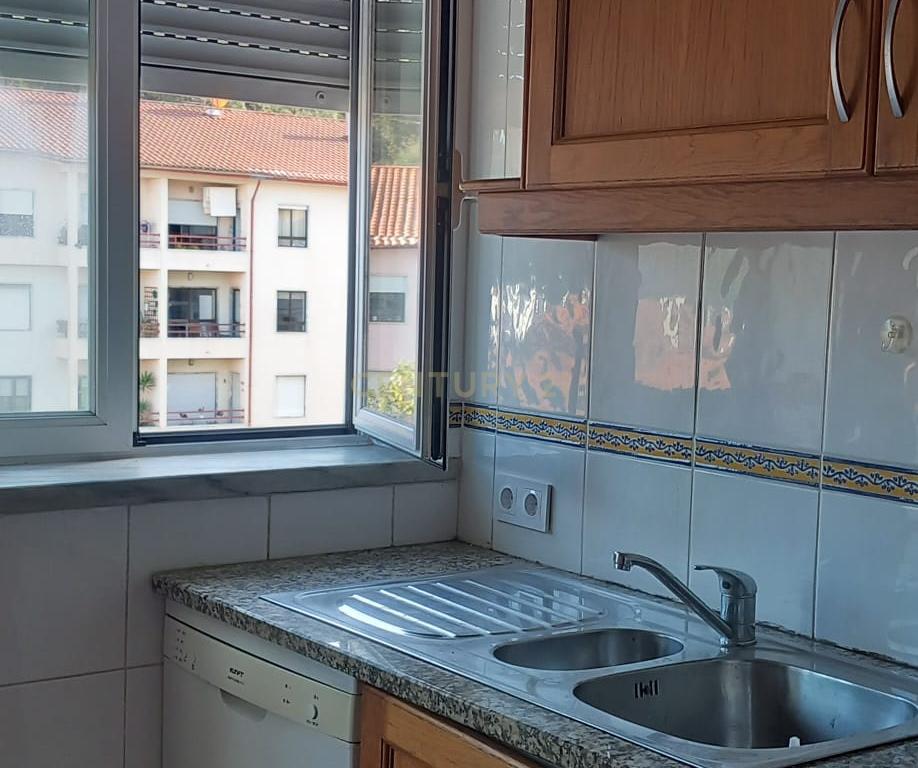 Apartamento T3 para Arrendamento, em Coimbra - Image 5