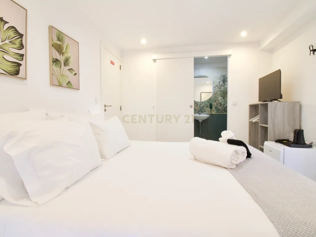 Apartamento Duplex em Alojamento Local - Almada - Image 4