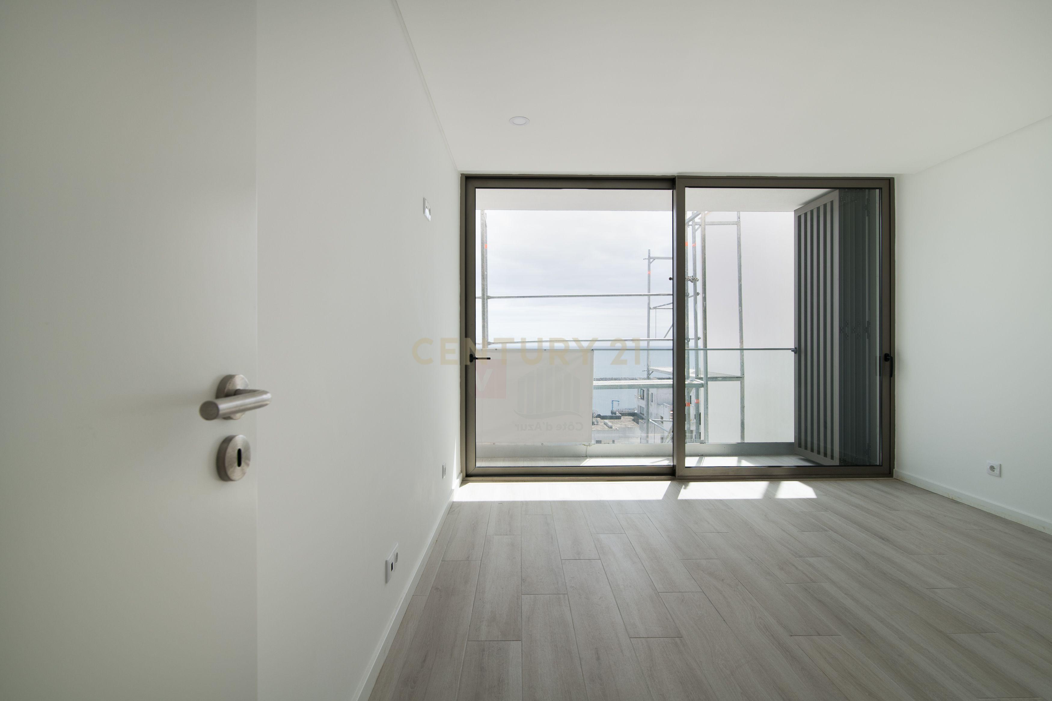 Condomínio Villas d’Ouro – Exclusividade e Conforto no Coração de Sesimbra - Image 43