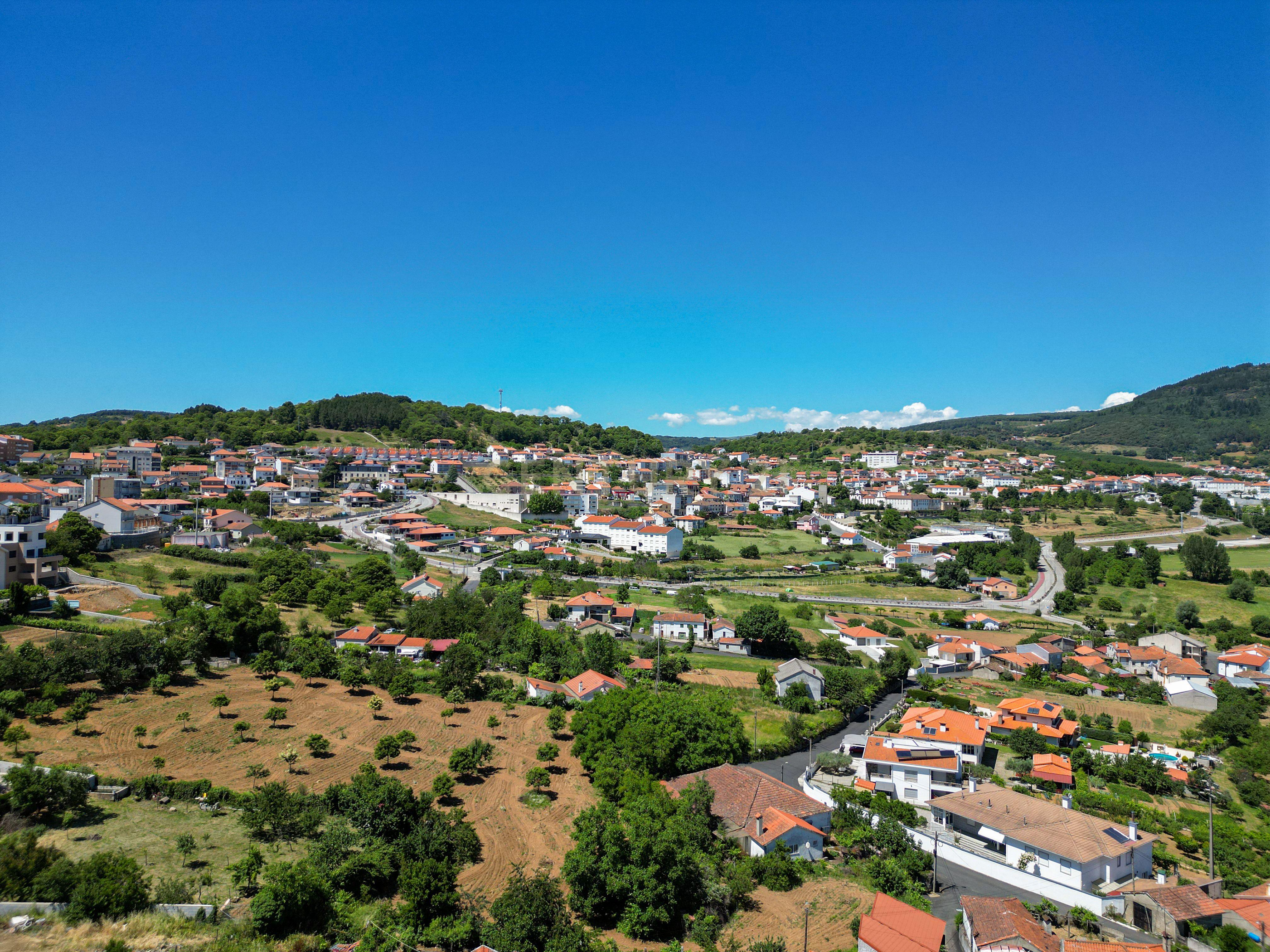 Moradia T3 à venda em Vilar de Ossos, Vinhais — foto 23
