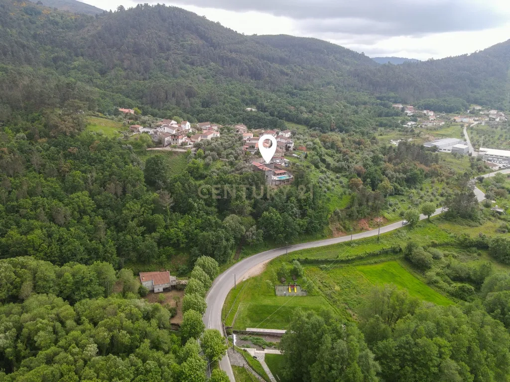 Moradia T2 - Localização tranquila - Image 10