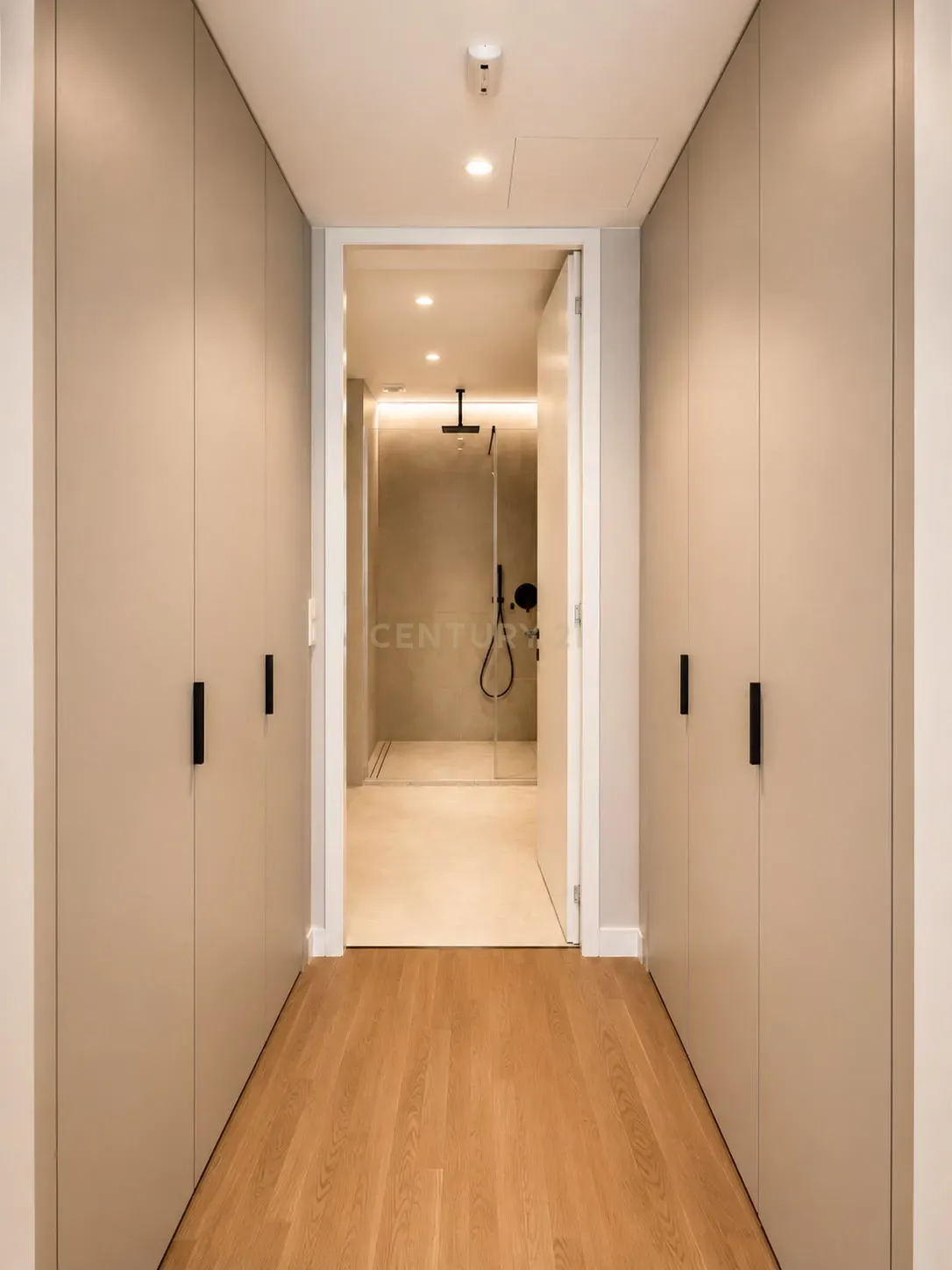 Fotografia 10 de T2 de Luxo com 150 m², Estacionamento e Varanda nas Avenidas Novas