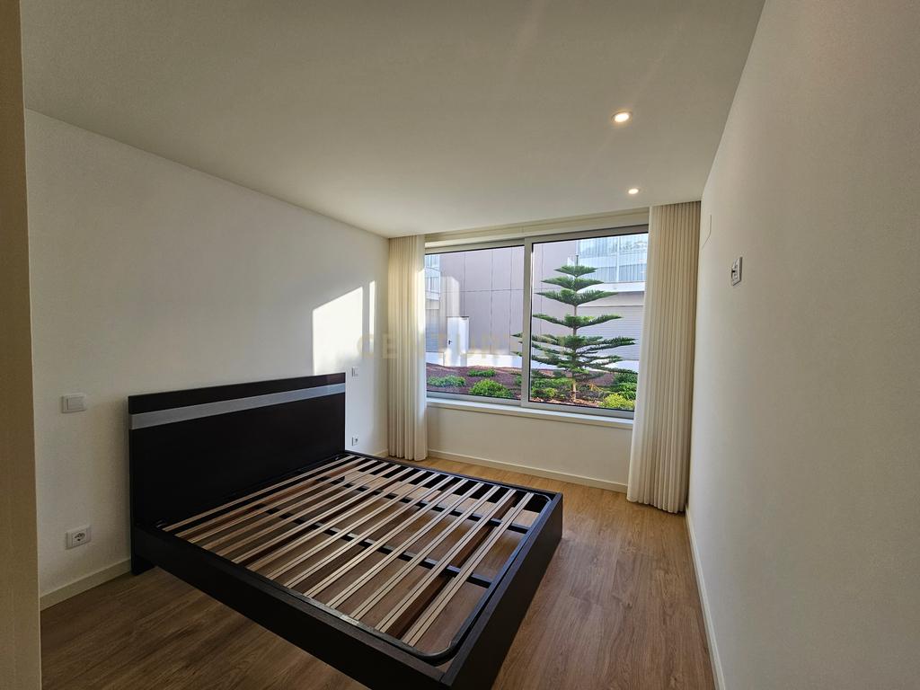 T2 NOVO a 200 metros da praia - Image 41
