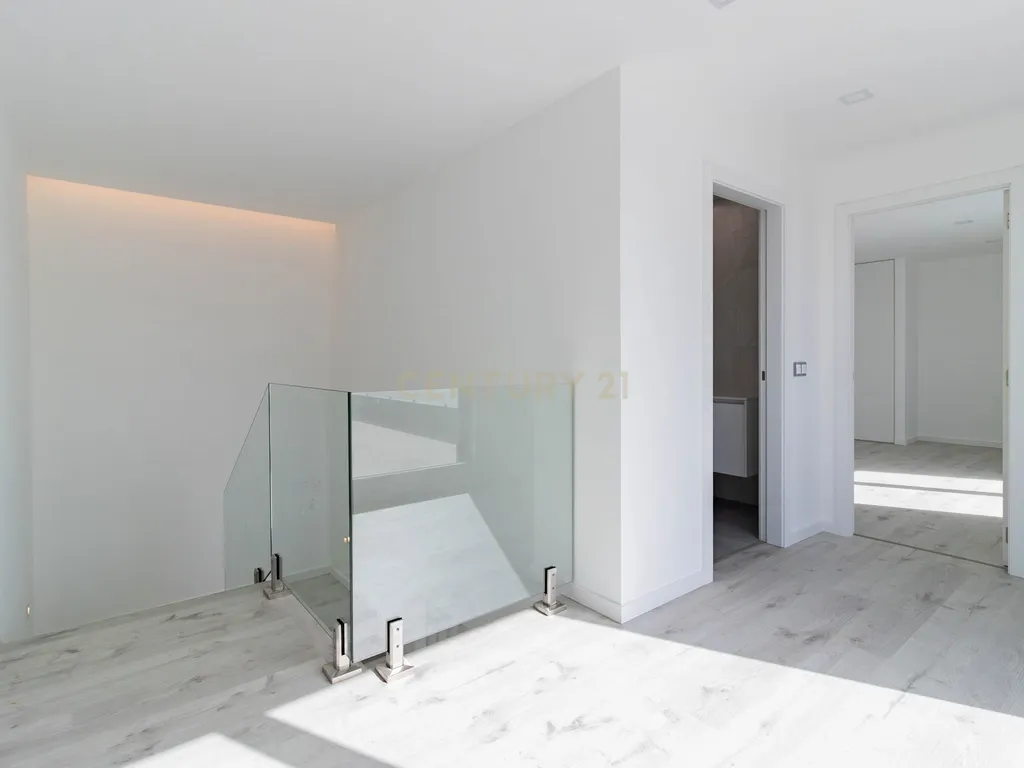 Moradia Contemporânea T3 Construção Nova em Fátima, Ourém - Image 18