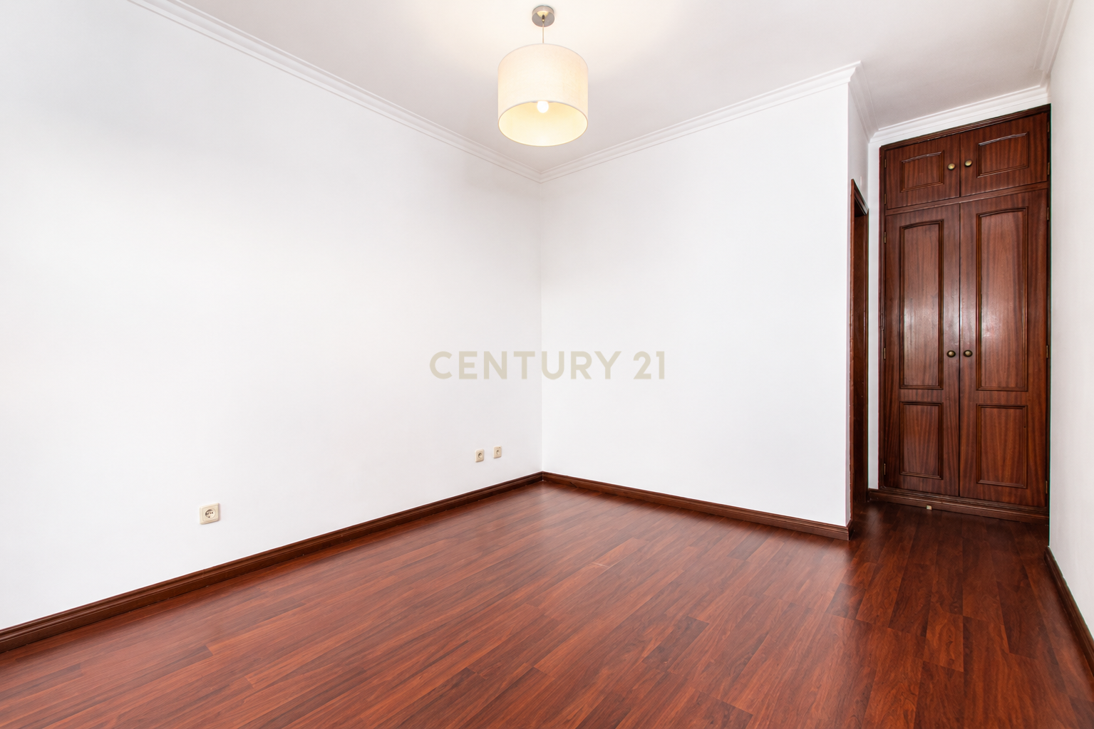 Fotografia 10 de Apartamento T3 com Parqueamento e Arrecadação | Rio de Mouro