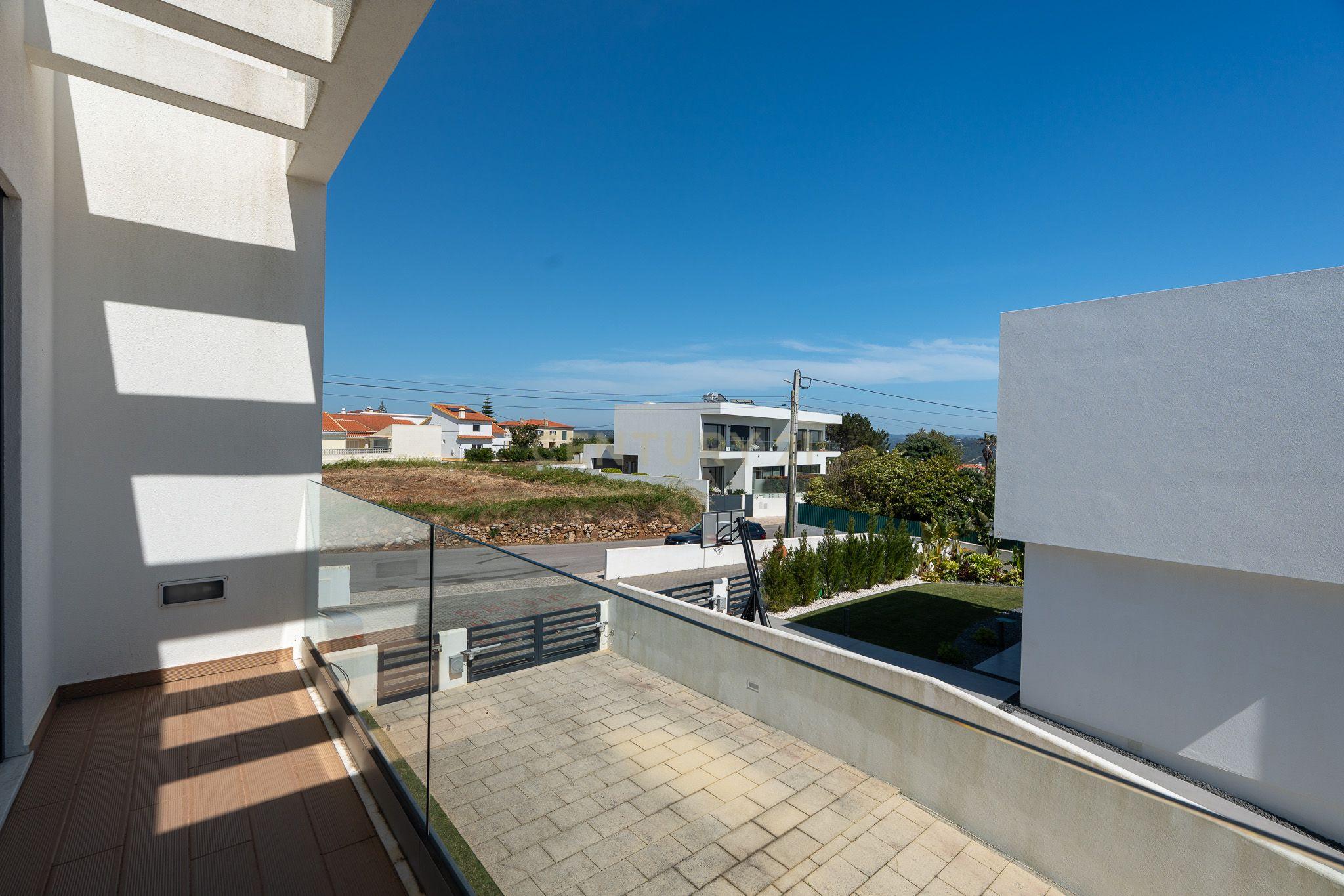 Oportunidade Única em Ribamar – Vista Mar, Qualidade e Localização de Excelência - Image 104