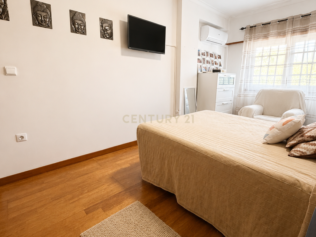 Apartamento T2 com Parqueamento | Rio de Mouro | Casais de Mem Martins - Image 29