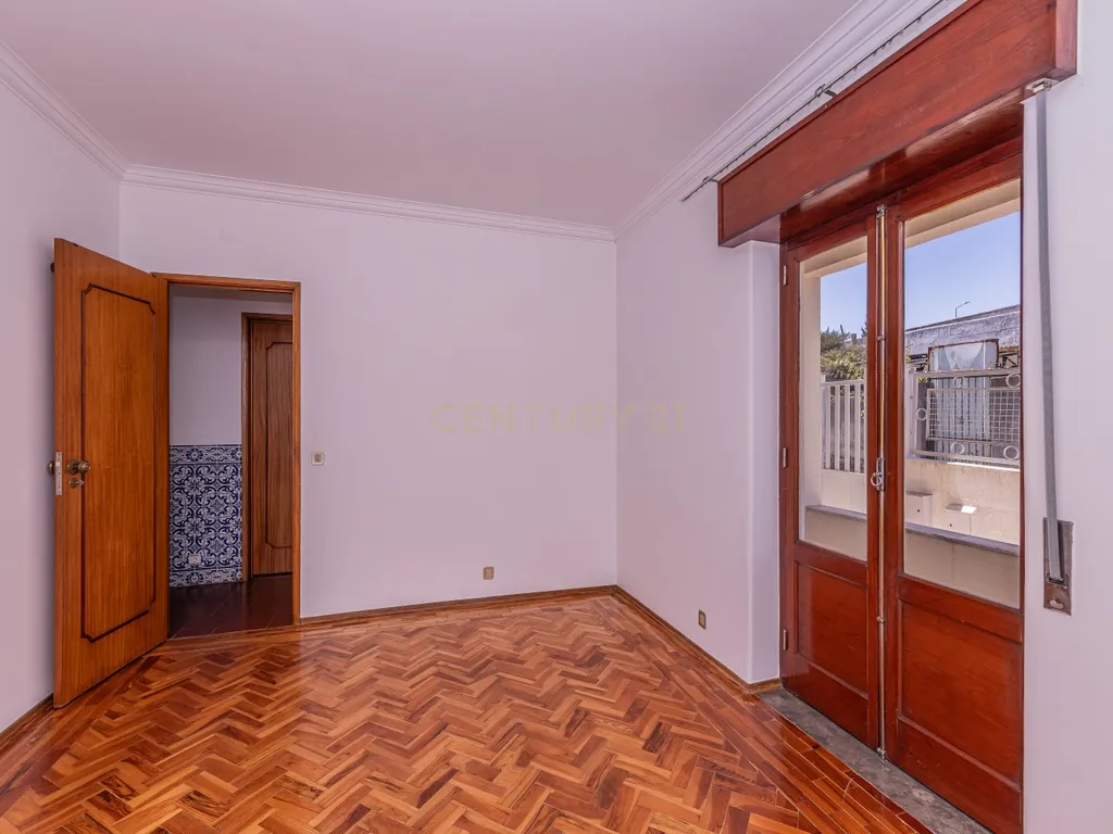 Moradia Isolada com Garagem Box para 2 Carros — Matarraque, S. Domingos de Rana - Image 28